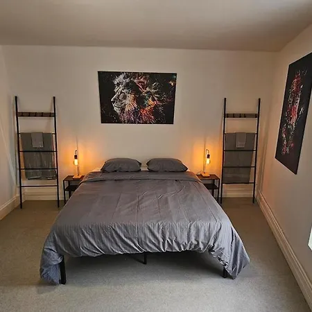 Apartman La Taniere Sedanaise 2 Bedrooms Parking Wifi Sedan