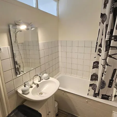 La Taniere Sedanaise 2 Bedrooms Parking Wifi *